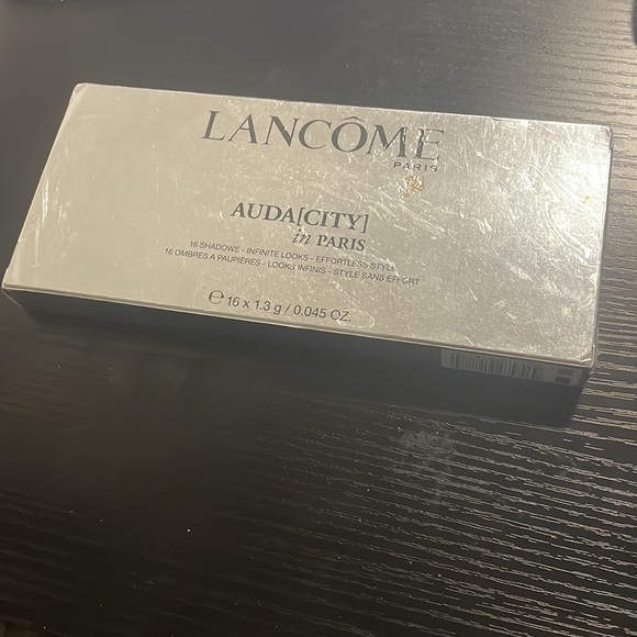 Lancôme Audacity in Paris Eyeshadow Palette - Picture 3 of 9